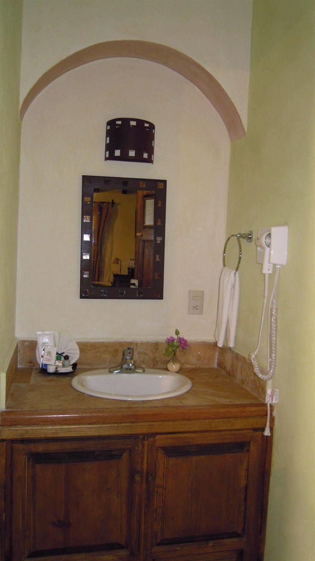 Hotel La Casa Del Laurel à Taxco Extérieur photo