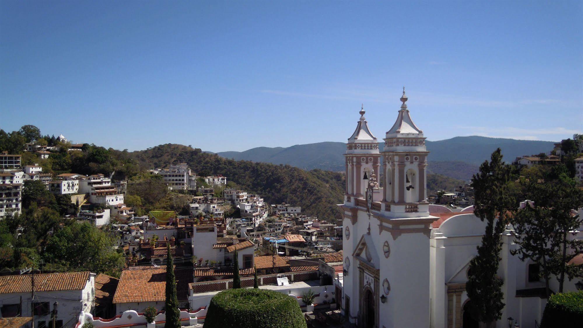 Hotel La Casa Del Laurel à Taxco Extérieur photo