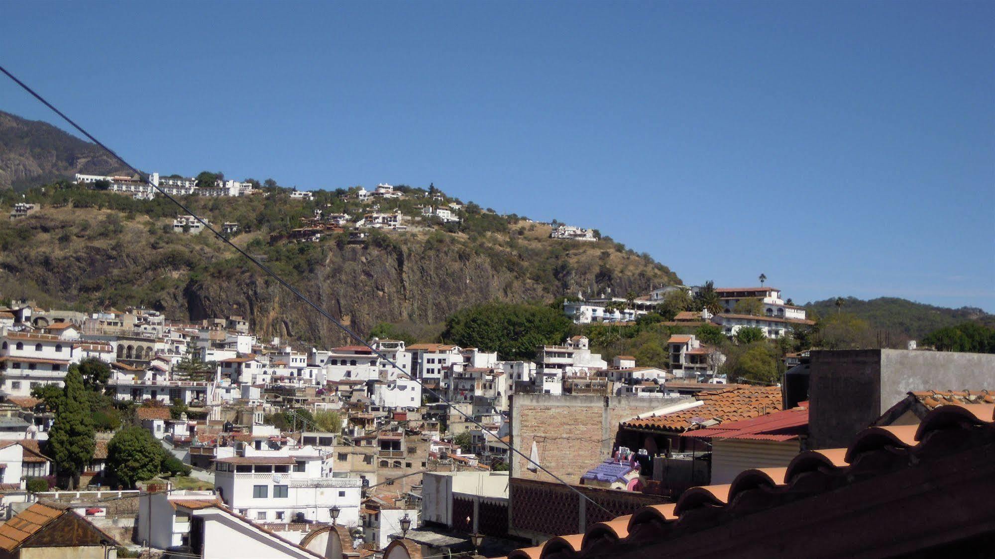 Hotel La Casa Del Laurel à Taxco Extérieur photo